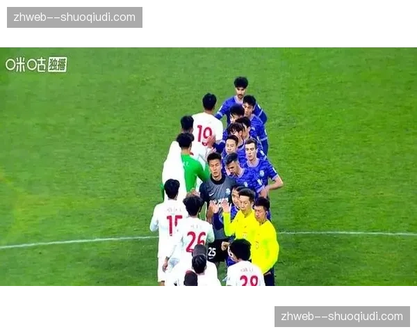 姚浩洋九次扑救力保球门 铜梁龙门将神勇表现成抢分基石